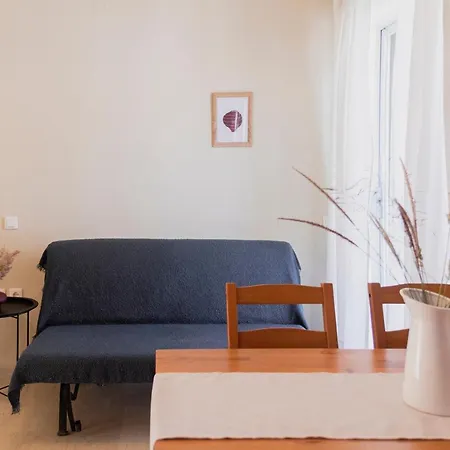 Kamini Apartment