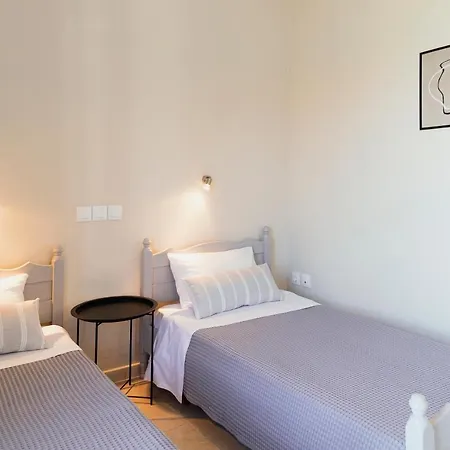Kamini Apartment