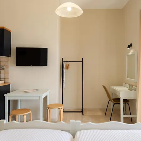 Kamini Apartment *